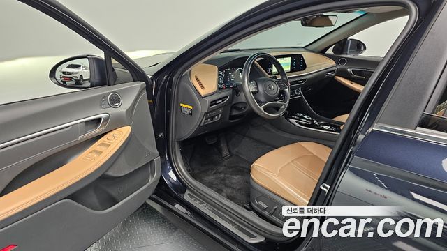 Hyundai Sonata 2020 — photo 16
