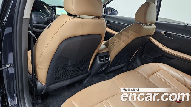 Hyundai Sonata 2020 — photo 27