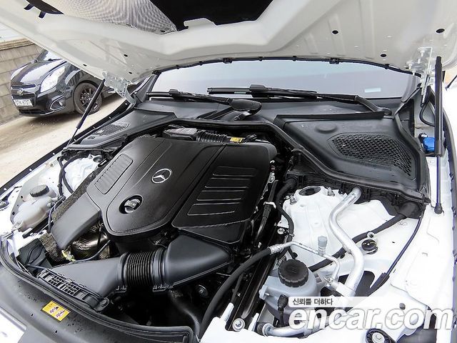 Mercedes-Benz E-Class 2026 — photo 6