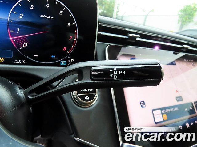 Mercedes-Benz E-Class 2026 — photo 9