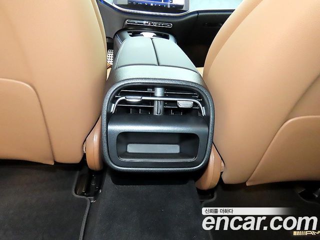 Mercedes-Benz E-Class 2026 — photo 20