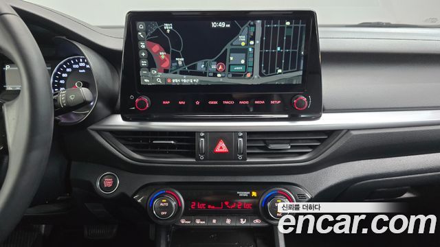 Kia K3 2022 — photo 18