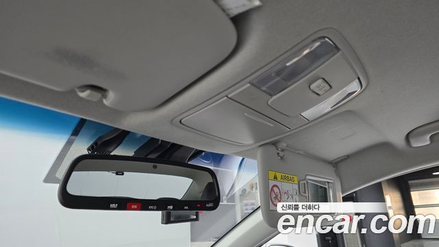 Kia K3 2022 — photo 22