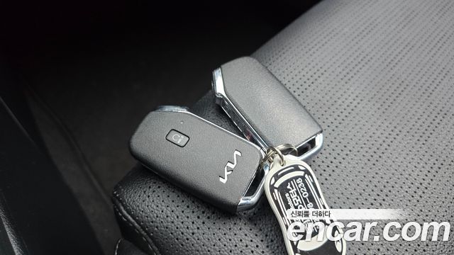 Kia K3 2022 — photo 30