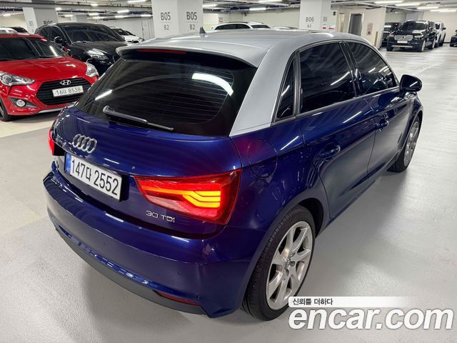 Audi A1 2015 — photo 2