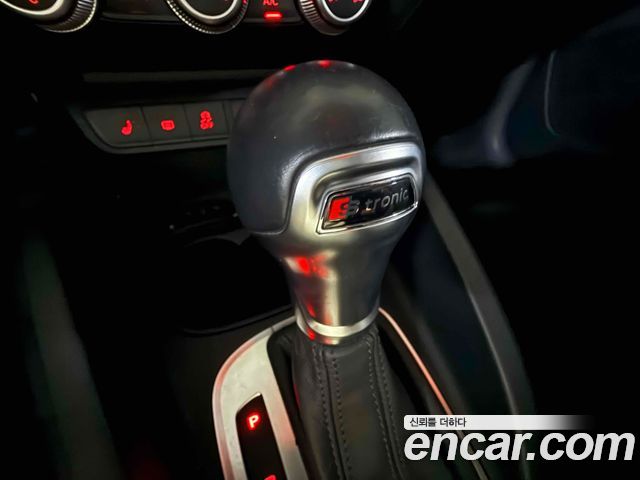 Audi A1 2015 — photo 9