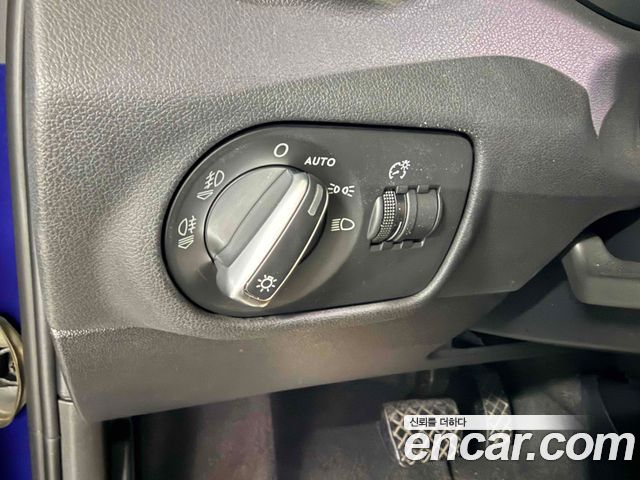 Audi A1 2015 — photo 20