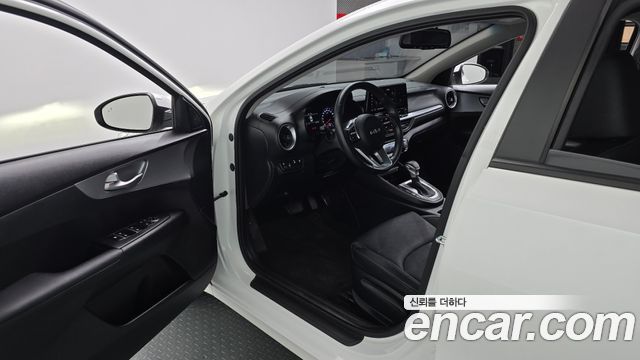 Kia K3 2022 — photo 13