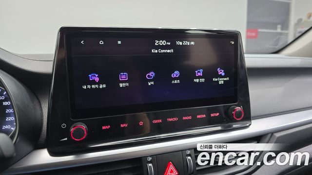 Kia K3 2022 — photo 29
