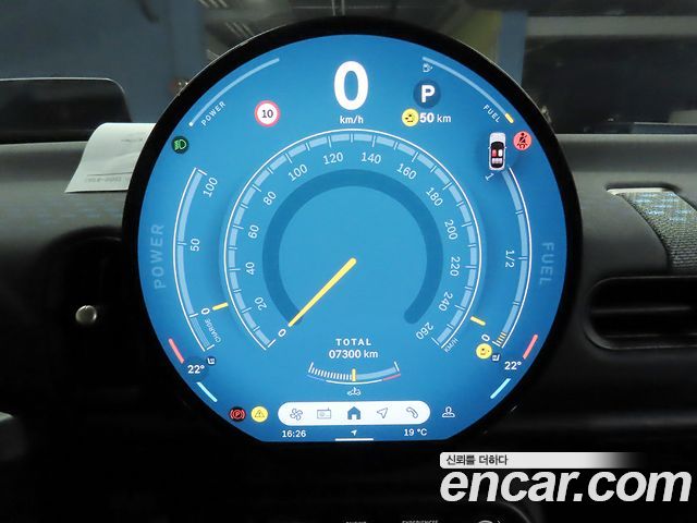 Mini Cooper 2025 — photo 9