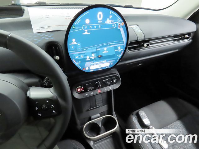 Mini Cooper 2025 — photo 11