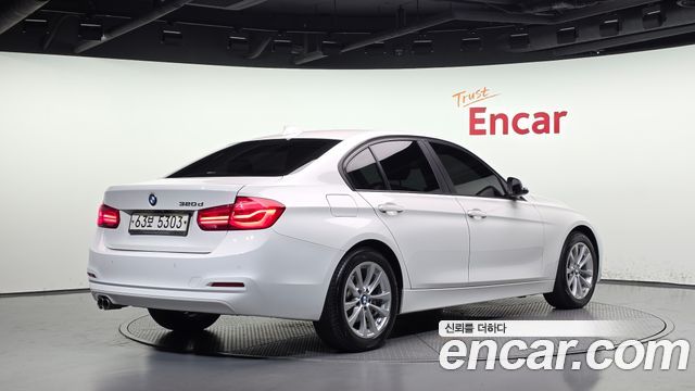 BMW 3-Series 2017 — photo 2