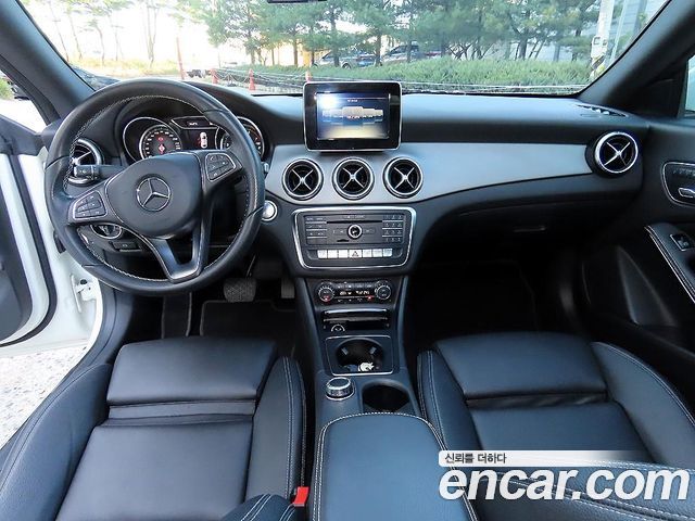 Mercedes-Benz CLA-Class 2017 — photo 7