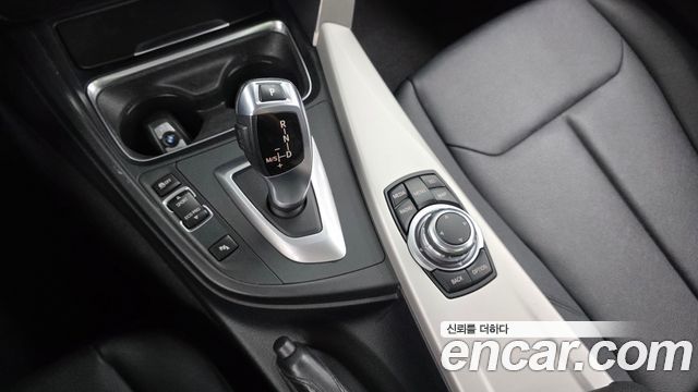 BMW 3-Series 2013 — photo 9