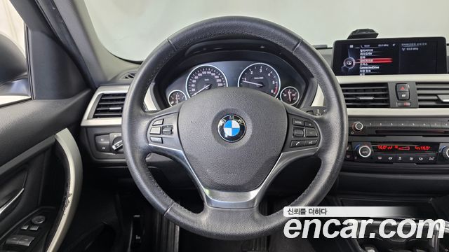 BMW 3-Series 2013 — photo 13