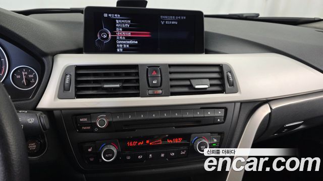 BMW 3-Series 2013 — photo 14
