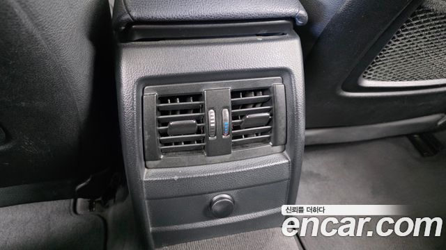 BMW 3-Series 2013 — photo 18
