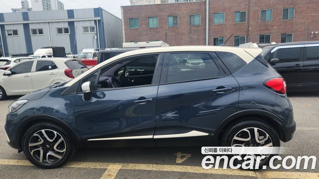 Renault Korea QM3 2017 — photo 4
