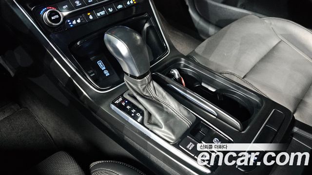 Hyundai Grandeur 2018 — photo 12