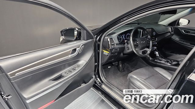 Hyundai Grandeur 2018 — photo 13
