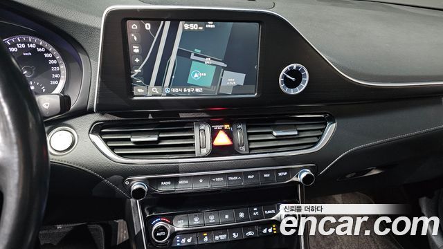 Hyundai Grandeur 2018 — photo 19