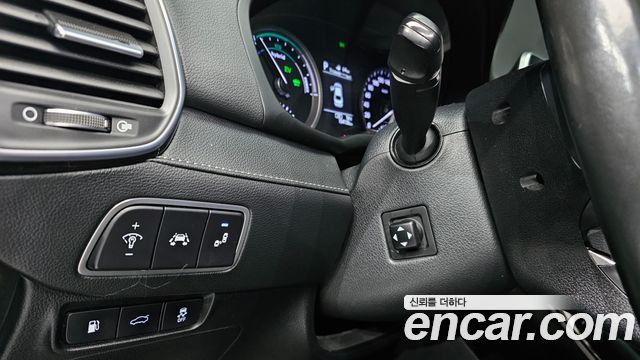 Hyundai Grandeur 2018 — photo 23