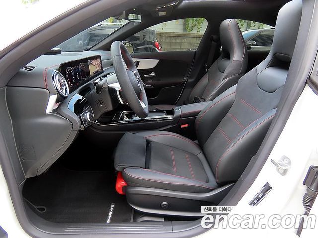Mercedes-Benz CLA-Class 2026 — photo 5