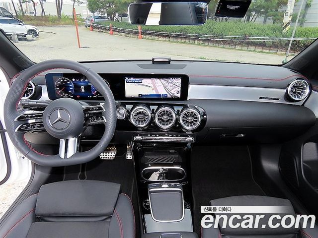 Mercedes-Benz CLA-Class 2026 — photo 7
