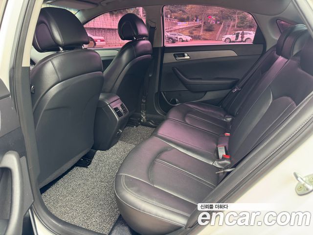 Hyundai Sonata 2015 — photo 11