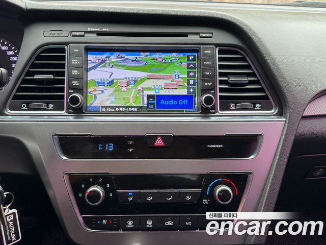 Hyundai Sonata 2015 — photo 12