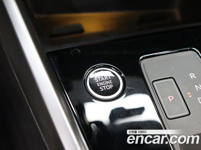 Audi A3 2023 — photo 10