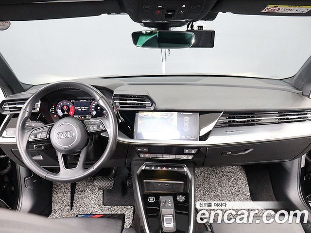 Audi A3 2023 — photo 14