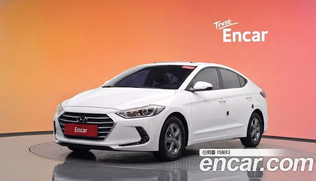 Hyundai AVANTE 2016 — photo 1
