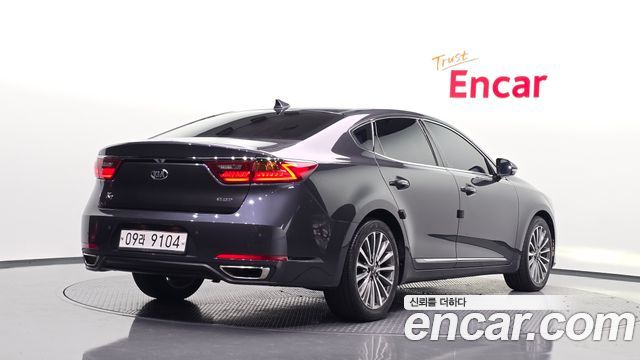 Kia K7 2017 — photo 2