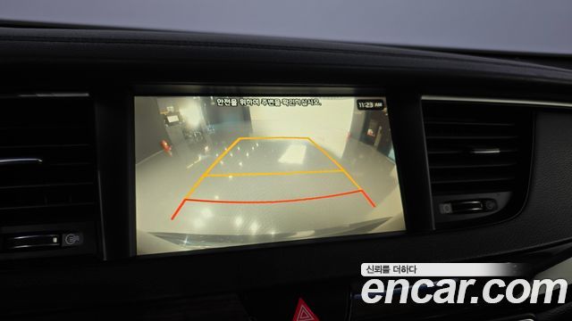 Kia K7 2017 — photo 21