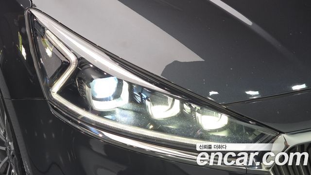 Kia K7 2017 — photo 8