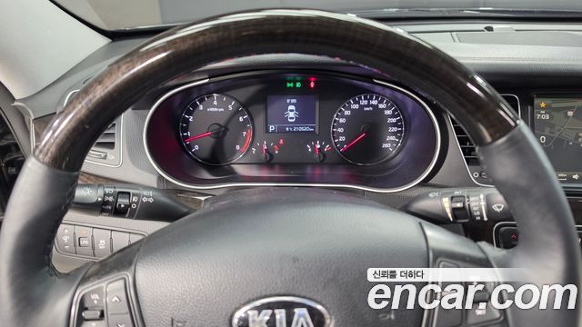 Kia K7 2013 — photo 8