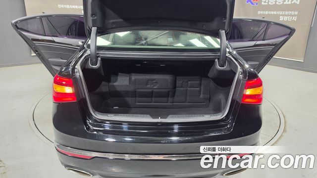 Kia K7 2013 — photo 17