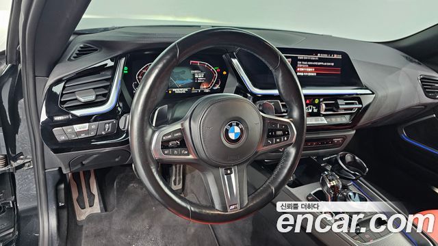 BMW Z4 2021 — photo 18