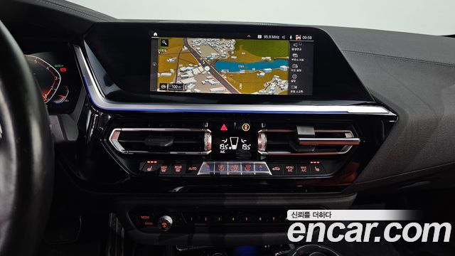BMW Z4 2021 — photo 19