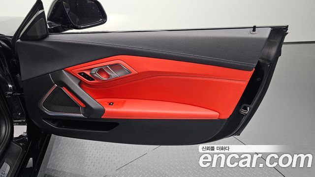 BMW Z4 2021 — photo 15