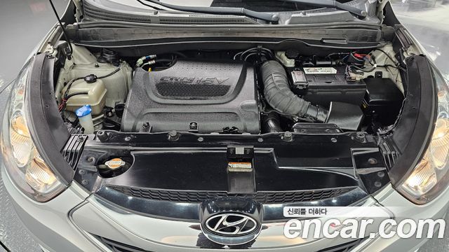 Hyundai Tucson 2011 — photo 6