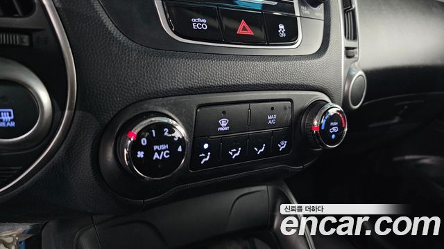 Hyundai Tucson 2011 — photo 20