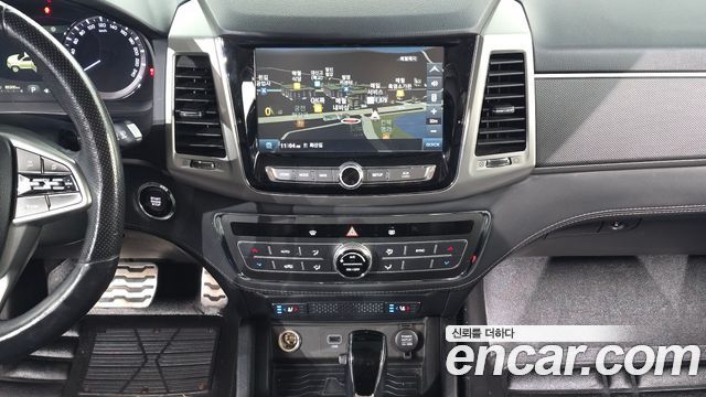 KG Mobility Rexton 2019 — photo 20