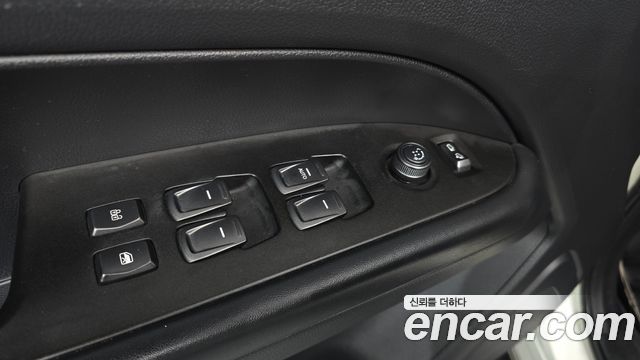KG Mobility Rexton 2019 — photo 24