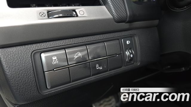 KG Mobility Rexton 2019 — photo 26