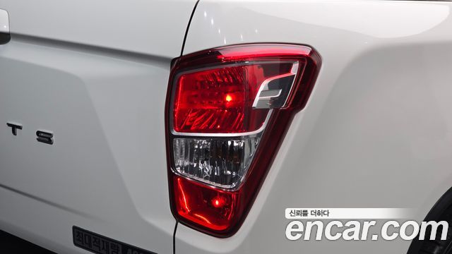 KG Mobility Rexton 2019 — photo 9