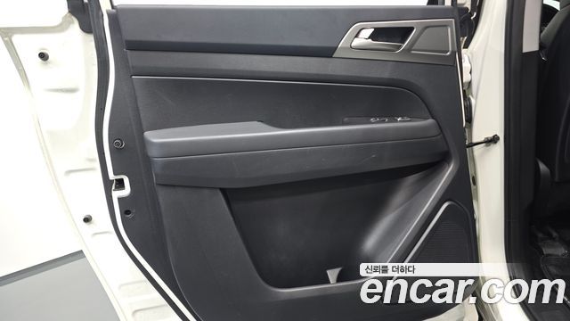 KG Mobility Rexton 2019 — photo 15
