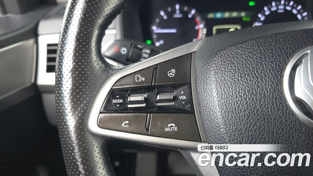 KG Mobility Rexton 2019 — photo 27