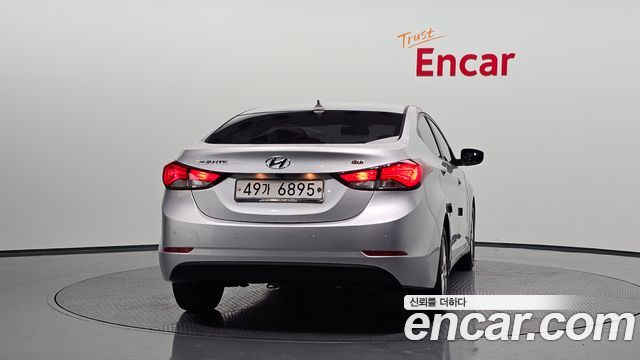Hyundai AVANTE 2014 — photo 4